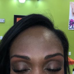 Eyebrow cleaning done by Rosie! Love it - full Eyebrow cleaning done by Rosie! Love it - full