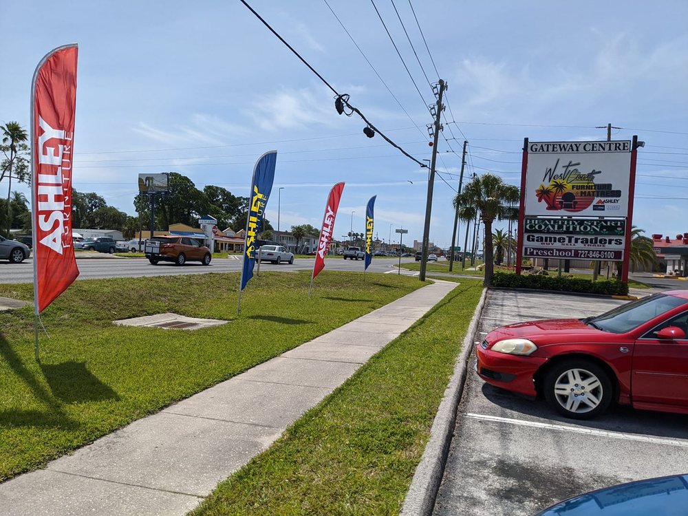 WEST COAST FURNITURE AND MATTRESS Updated May 2024 42 Photos 6607