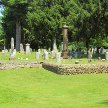 Brookfield Cemetery - Cool stone walls - Funeral Services & Cemeteries Near Me - Brookfield, Massachusetts Brookfield Cemetery - Cool stone walls - Funeral Services & Cemeteries Near Me - Brookfield, Massachusetts
