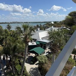 Cabbage Key from the water tower observation deck. Cabbage Key from the water tower observation deck.