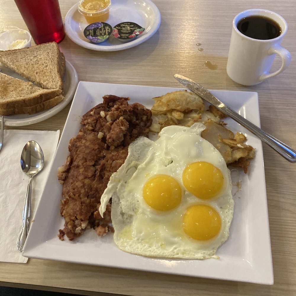 Tempo Cafe - Corned Beef Hash and Eggs - Coffee & Tea Near Me - Chicago, Illinois Tempo Cafe - Corned Beef Hash and Eggs - Coffee & Tea Near Me - Chicago, Illinois