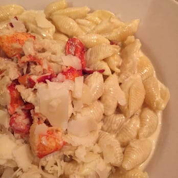 Side Street Cafe - Lobster mac n cheese - American Near Me - Bar Harbor, Maine