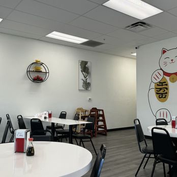Lucky Panda Dim Sum & Chinese - Dining area - Dim Sum Near Me - Tucson, Arizona