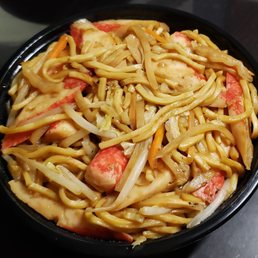 Roast Pork Lo Mein