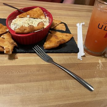 Snapperz Grill & Steam Bar - Sunset & baked seafood dip - Seafood Near Me - Morehead City, North Carolina Snapperz Grill & Steam Bar - Sunset & baked seafood dip - Seafood Near Me - Morehead City, North Carolina