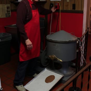 Callie's Candy Kitchen - Candy Stores Near Me - Mountainhome, Pennsylvania