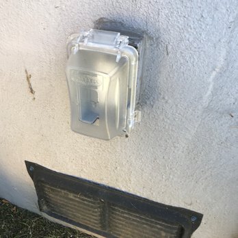 BV Electric - Another outdoor outlet cover. - Electricians Near Me - San Francisco, California BV Electric - Another outdoor outlet cover. - Electricians Near Me - San Francisco, California