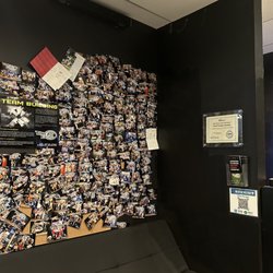 Time Escape - The Time Escape photo wall of successful teams.