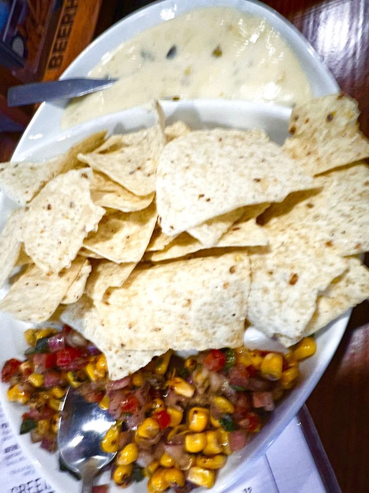 BEERHEAD BAR & EATERY Updated May 2024 51 Photos & 43 Reviews