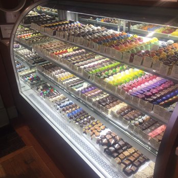 Boston Foodie Tours - Beacon Hills Chocolates - Food Tours Near Me Boston Foodie Tours - Beacon Hills Chocolates - Food Tours Near Me
