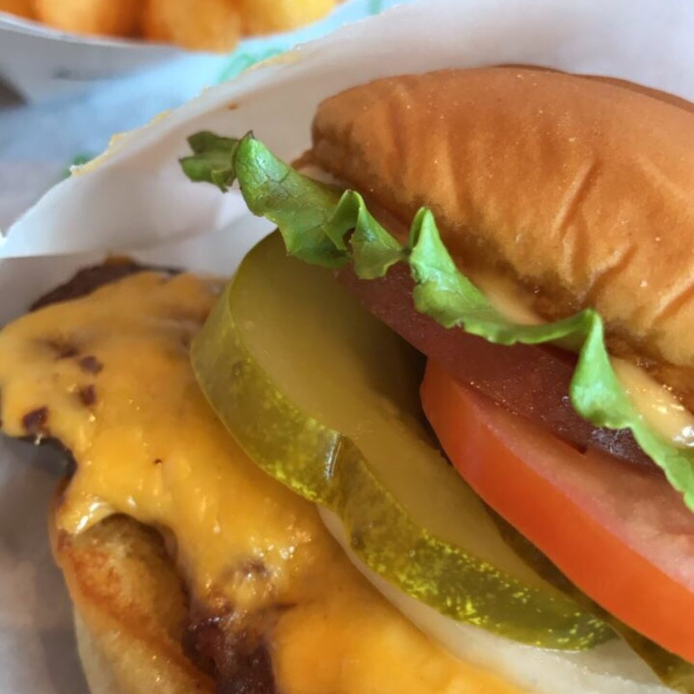 Shake Shack Lexington - This right here... this is magic - Fast Food Near Me - Lexington, Kentucky Shake Shack Lexington - This right here... this is magic - Fast Food Near Me - Lexington, Kentucky