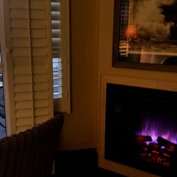 Sand Pebbles Inn - Fireplace - Hotels Near Me - Cambria, California Sand Pebbles Inn - Fireplace - Hotels Near Me - Cambria, California