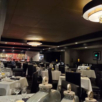 Morton's The Steakhouse - Inside the restaurant before it got busy. - Steakhouses Near Me - Honolulu, Hawaii Morton's The Steakhouse - Inside the restaurant before it got busy. - Steakhouses Near Me - Honolulu, Hawaii