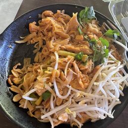 Pad Thai noodles Pad Thai noodles