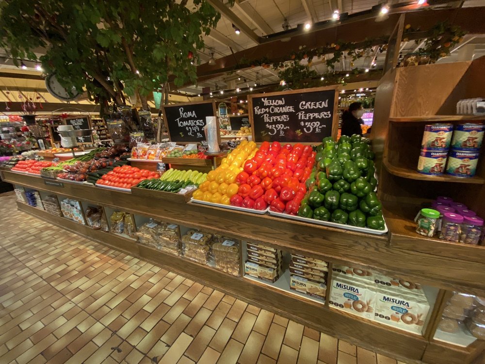 REMARK FARMS Updated August 2024 14 Reviews 2727 Howard Avenue, Windsor, Ontario Fruits