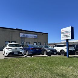Exterior photo of Dear Danny Service Centre - Ottawa, Ontario Exterior photo of Dear Danny Service Centre - Ottawa, Ontario