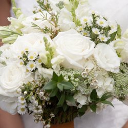 Brandon's English Rose Garden - Bride's bouquet