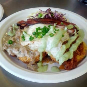 Re-Up BBQ - 50/50 biscuits and gravy - Barbeque Near Me - New Westminster, British Columbia