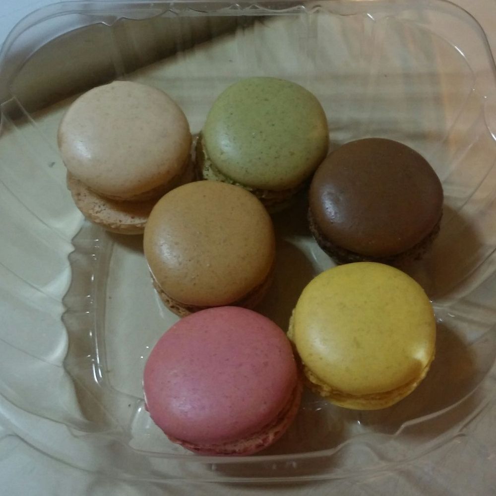 Capri Cakes - Macaroon - Bakeries Near Me - Bronx, New York