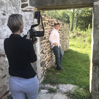 Photo Jane Studios - Juliet capturing the perfect rustic shot - Session Photography Near Me - Forest Hill, Maryland