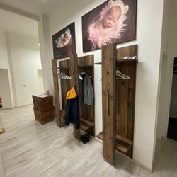 Hebammenpraxis Mein Baby - Garderobe