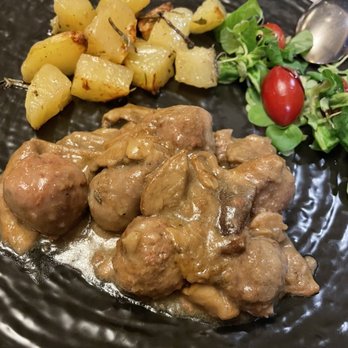Osteria St. Ana - Meatballs - Italian Near Me - Rome, RM Osteria St. Ana - Meatballs - Italian Near Me - Rome, RM