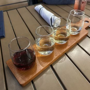58 West - Wine flight - Beer, Wine & Spirits Near Me - Logan, Ohio
