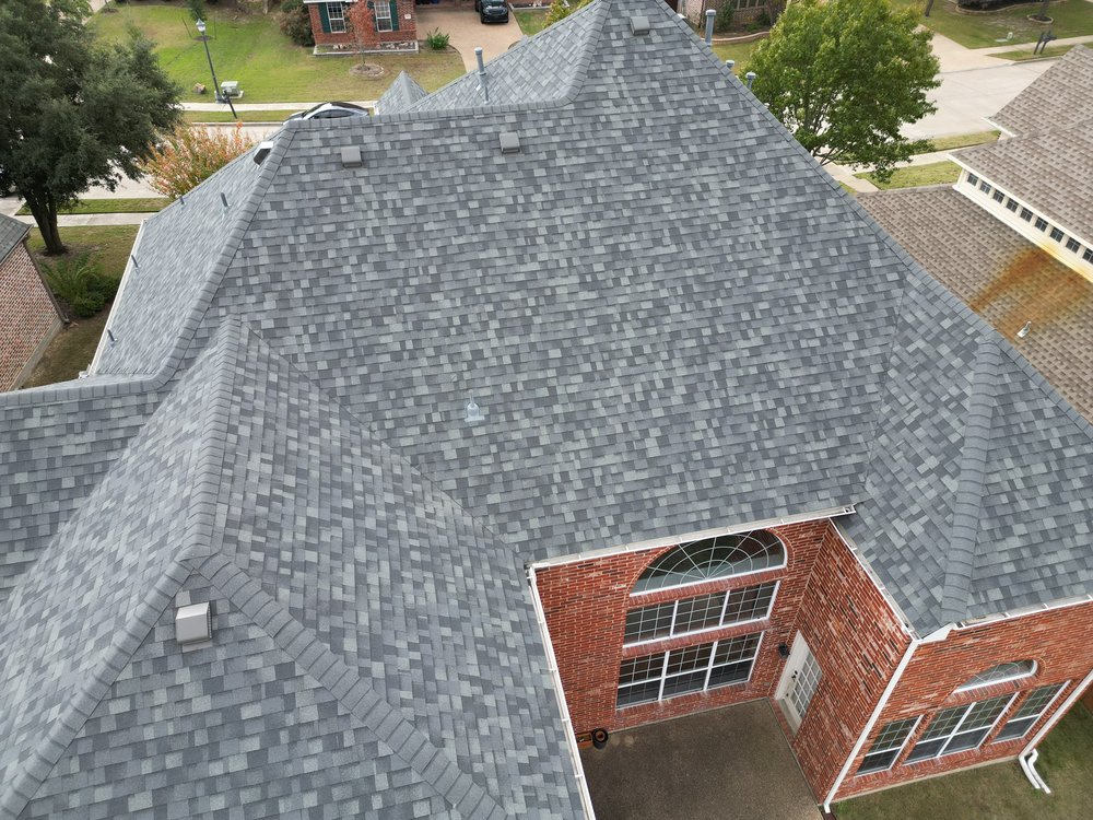 Slide of Best Roofer Solar