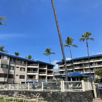 Kona Reef Condos - Pool - Vacation Rentals Near Me - Kailua-Kona, Hawaii Kona Reef Condos - Pool - Vacation Rentals Near Me - Kailua-Kona, Hawaii