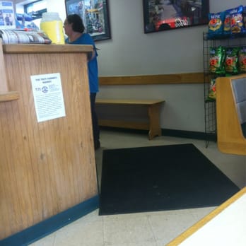 Vinnie's Pizza - Counter to order food at - Pizza Near Me - Troy, Pennsylvania