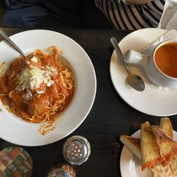 Tomato bisque & spaghetti with meatballs
