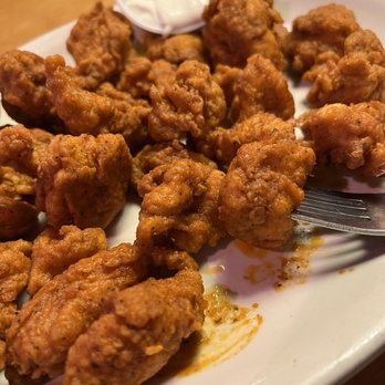 Hooters - Hot Boneless Wings (Combo Appetizer) - Sports Bars Near Me - Cartersville, Georgia