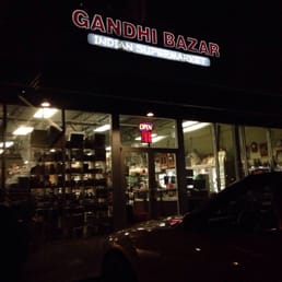 the outside of a restaurant at night