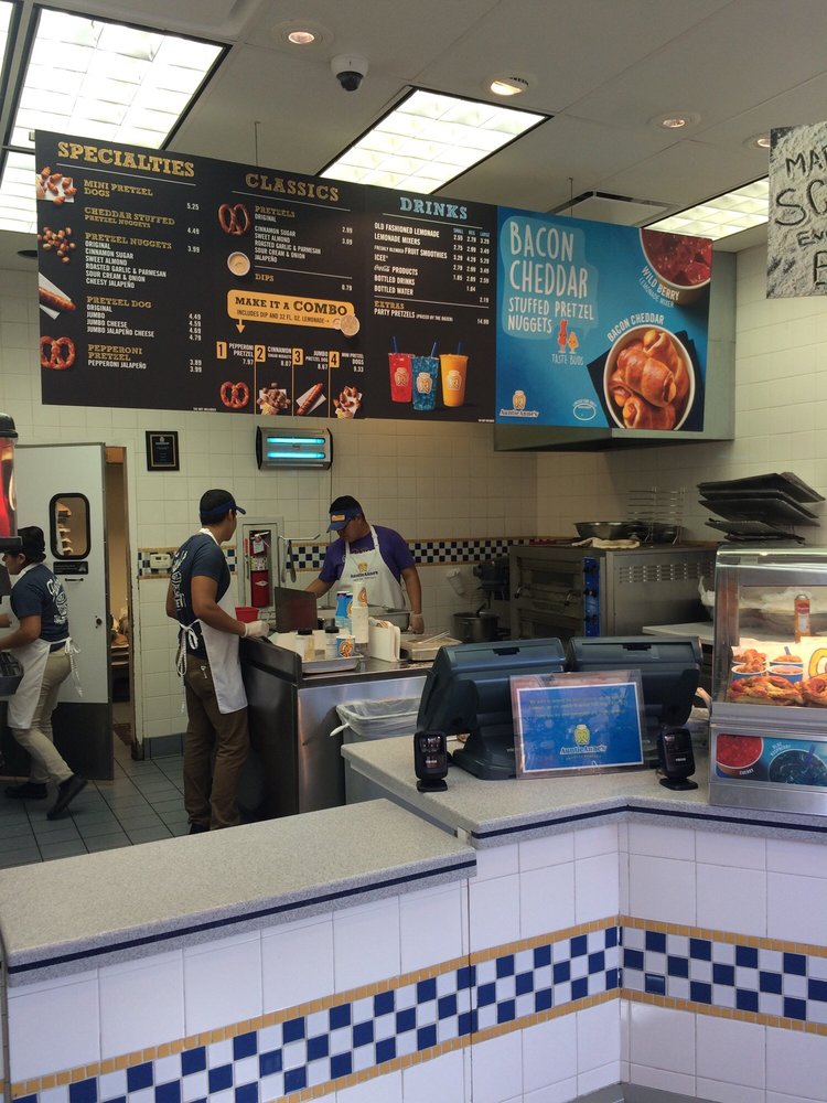 AUNTIE ANNE’S PRETZEL PERFECT 5001 E Expressway 83, Mercedes, Texas