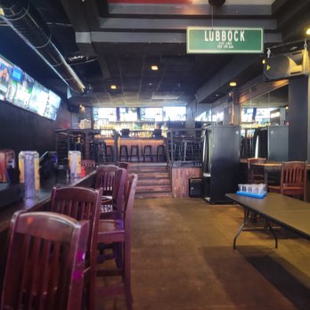 The Dizzy Rooster - Seating area - Sports Bars Near Me - Austin, Texas