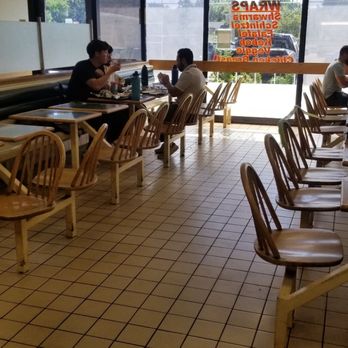 Pita Golden Pocket - people sitting at tables in a restaurant - Middle Eastern Near Me - Vaughan, Ontario Pita Golden Pocket - people sitting at tables in a restaurant - Middle Eastern Near Me - Vaughan, Ontario