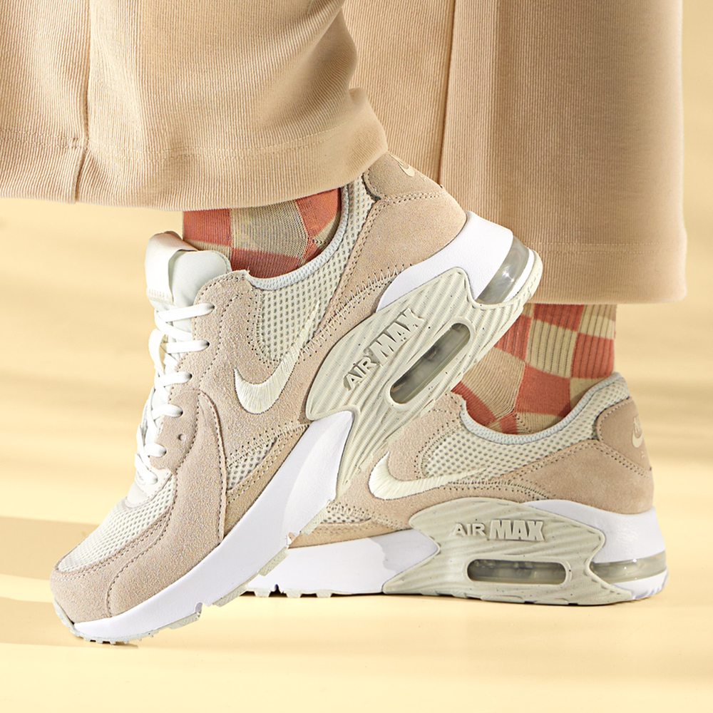 nike air max womens famous footwear