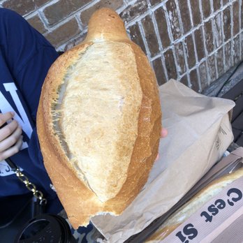 C'est Si Bon Bakery - Bakeries Near Me - Newport Beach, California