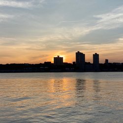 Riverside Park Pier 1