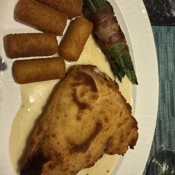 Spargel On 9 - Chicken, Cordon Bleu, croquettes, bacon wrapped asparagus - German Near Me - Queensbury, New York