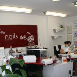 Nails & Beauty