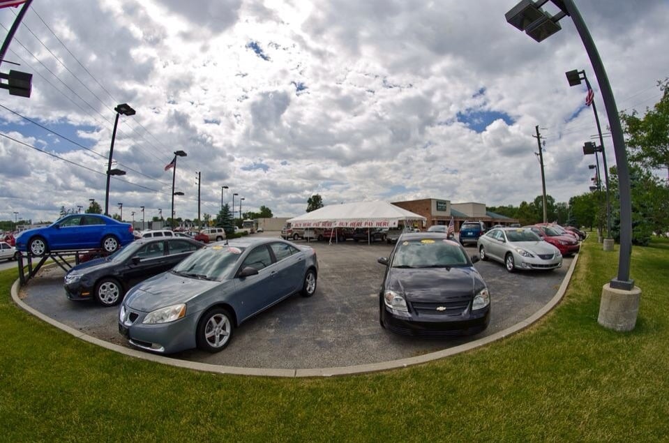 VIGO CAR & CREDIT 9680 N Michigan St, Carmel, Indiana Car Dealers