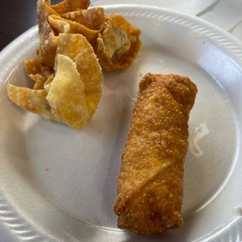 Imperial Palace Express - Egg roll and crab Rangoon - Chinese Near Me - Bellevue, Nebraska