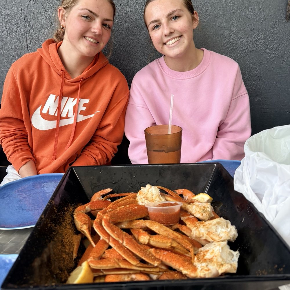 Macker Seafood - Half the family snow crab platter. - Seafood Near Me - Daytona Beach, Florida Macker Seafood - Half the family snow crab platter. - Seafood Near Me - Daytona Beach, Florida