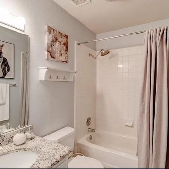 Landry Designs - spare bathroom - Interior Design Near Me - Arlington, Texas Landry Designs - spare bathroom - Interior Design Near Me - Arlington, Texas