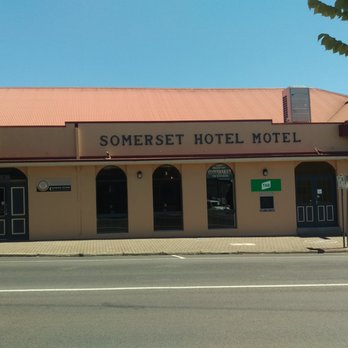 Somerset Hotel Motel - Outside - Hotels Near Me - Millicent, SA
