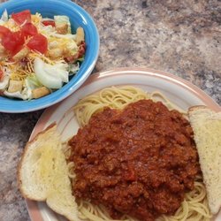 Come N Git It - Spaghetti w/ meat sauce Just 1 of our many country specials that we run on Thursday & Fridays