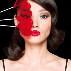 Brow Me Up - Book your appointment for makeup and facial threading and look stunning and gorgeous for Valentine's Day