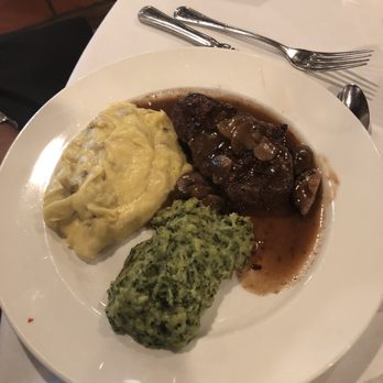 Casa Juancho - Sirlion with mashed potatoes and creamed spinach - Spanish Near Me - Miami, Florida Casa Juancho - Sirlion with mashed potatoes and creamed spinach - Spanish Near Me - Miami, Florida