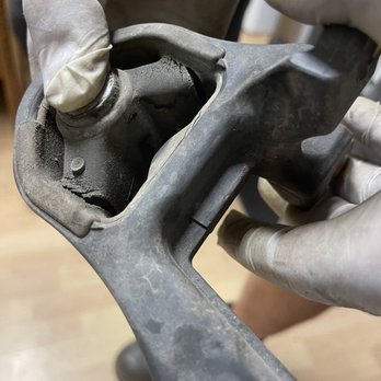 Super Auto Body - Showing me a crack. - Body Shops Near Me - Sacramento, California
